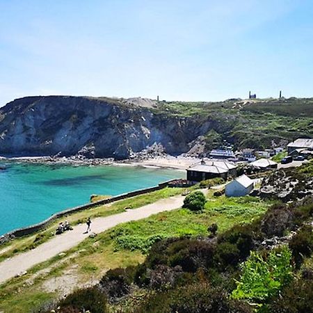 Отель Orchard Manor, Fore Street Probus, Cornwall Экстерьер фото